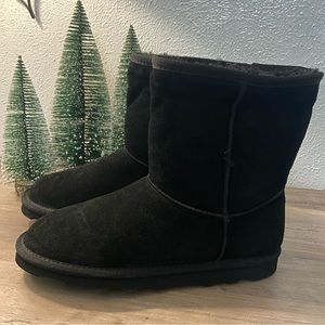 Women’s Time and Tru Black Suede Boots Size 8